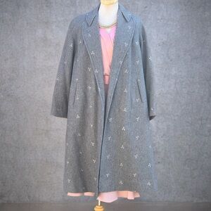 VINTAGE Elegant Gray Embroidered open front Coat